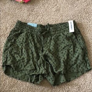 Old navy Army Green flowy shorts